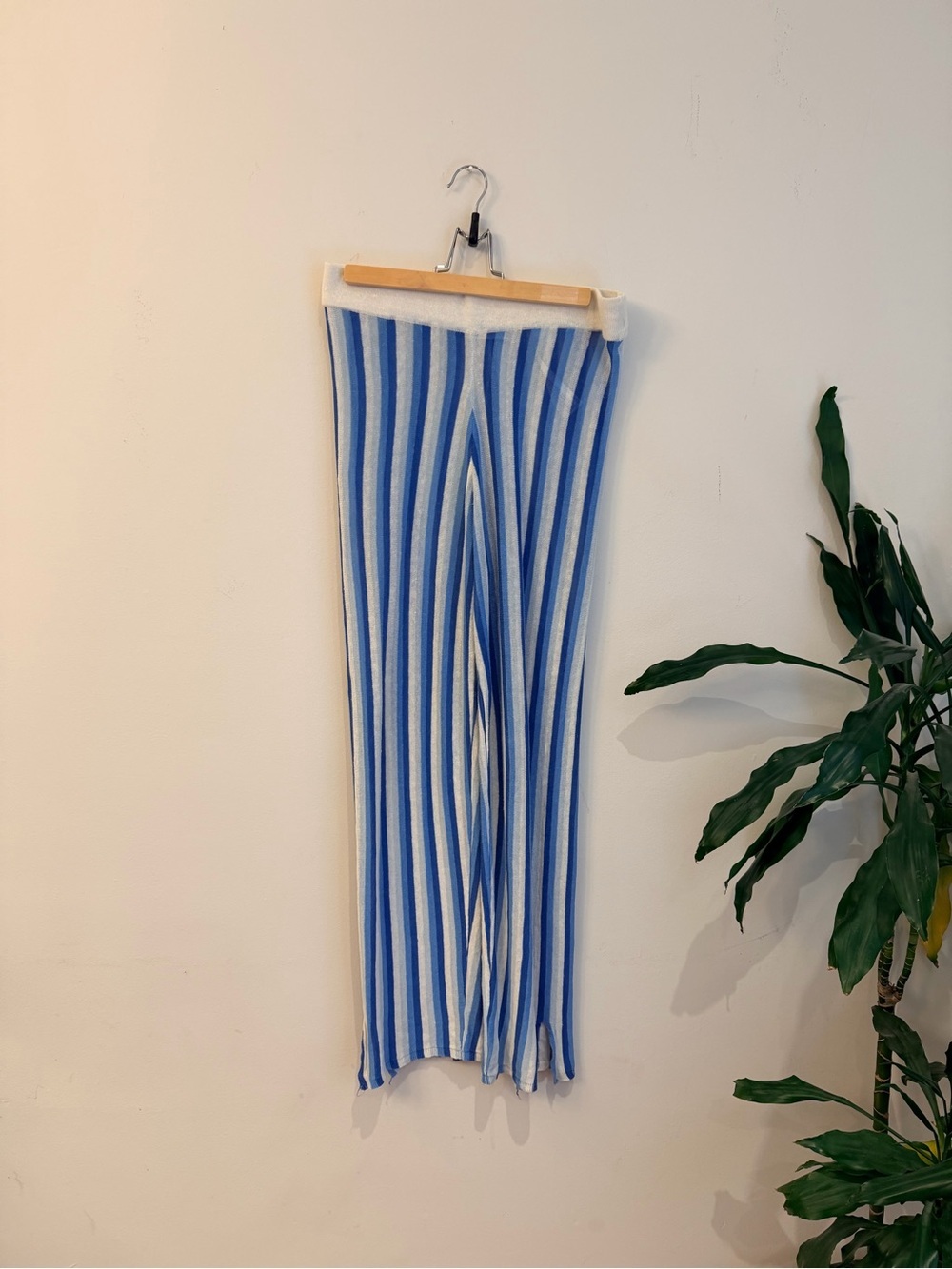 Zara Blue and White Striped Knit Pants